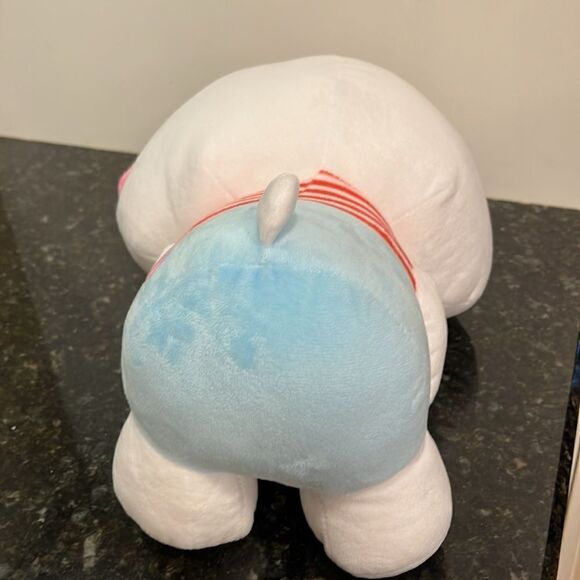 Sanrio Hello Kitty Holding strawberry with pink bow on head 14” - Picture 8 of 8